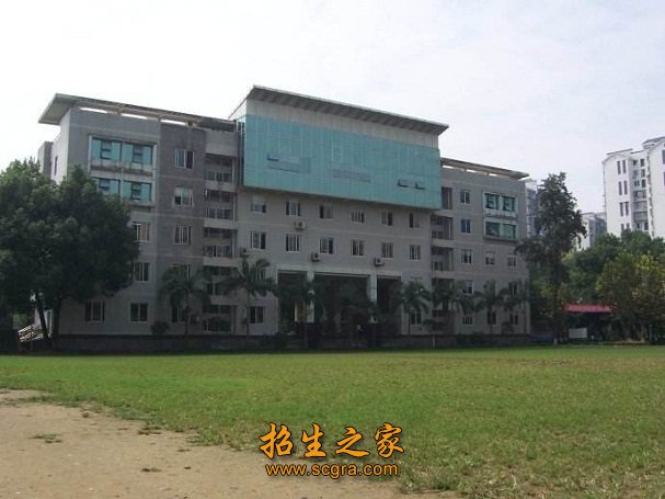 四川化工职业技术学院(原泸州化工专科学校)是经四川省人民