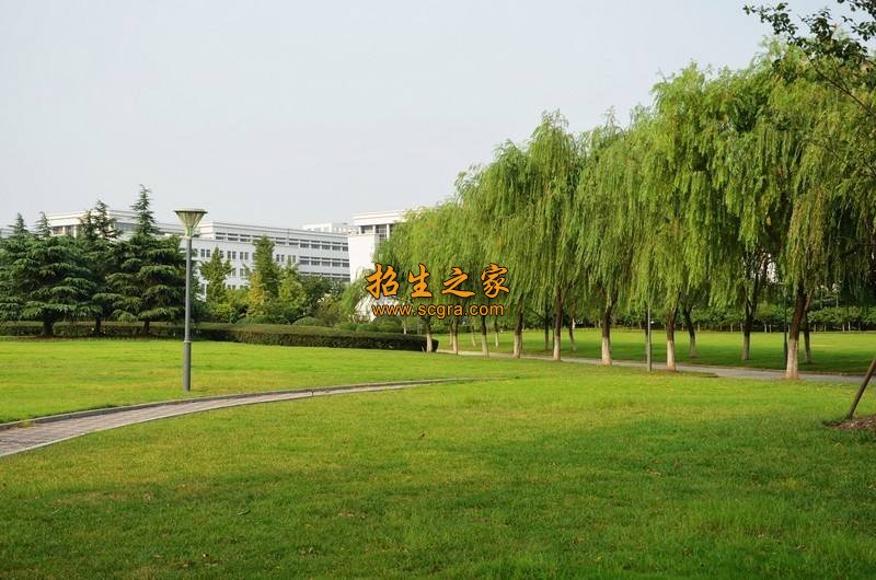 合川区行知职业中学