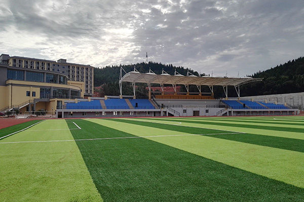 四川护理职业学院操场