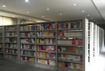 重庆市工艺美术学校图书馆