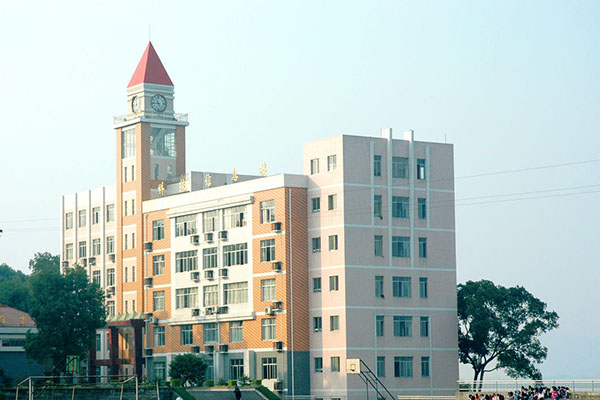 重庆航天职业技术学院