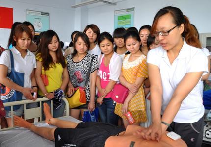 高级护理就业前景怎么样？小编解答 