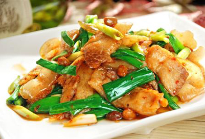 成都厨师学校：学烹饪那个专业好?