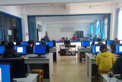 2023年成都技师学校有计算机应用专业么