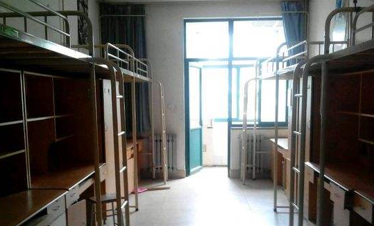 重庆机电工业学校宿舍条件