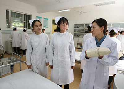 四川卫生学校康复治疗技术专业课程有哪些?教学质量好吗?