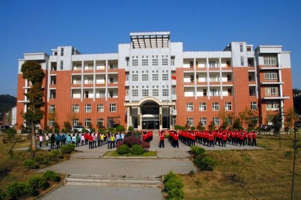四川省开江县职业中学环境怎么样