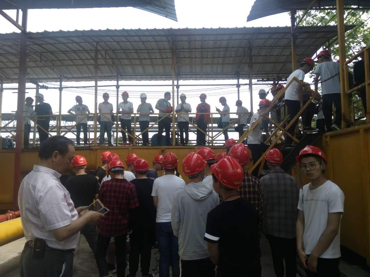 绵阳市世纪石油工程技术学校环境怎么样？