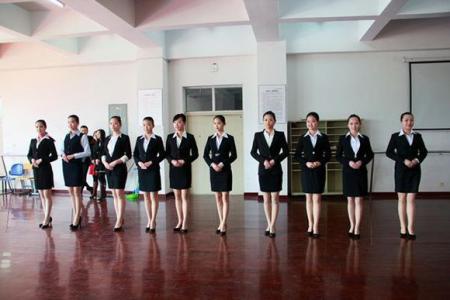 成都最好的民航商务专业学校在哪,成都铁路运输技工学校