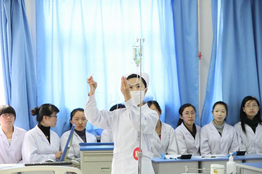 高级护理专业发展前景如何