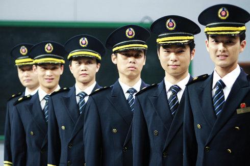 成都航空铁路学校分享：高铁开通催生铁路专业报考热