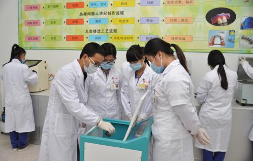 成都药剂专业课程主要学哪些