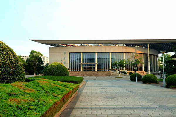 重庆东亚技工学校