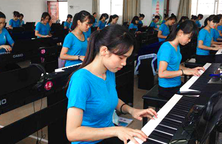 贵阳电子职业学校林东校区学前教育实训室