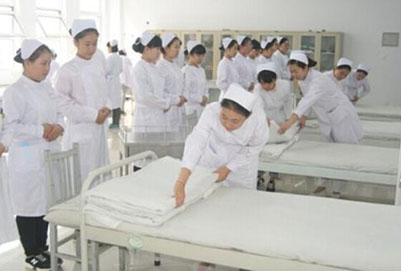 重庆针灸卫校让广大学子就业不再是问题