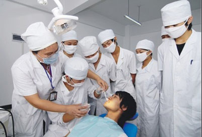 重庆市第二卫校口腔医学技术专业如何