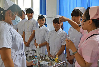 选择重庆医护学校的护理专业就业有哪些方向