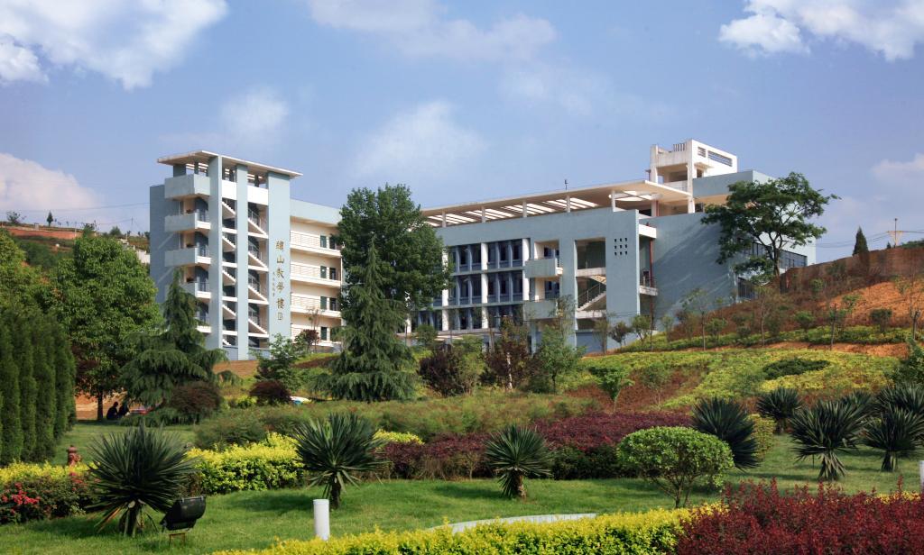 遵义铁路职业学校有什么优势？