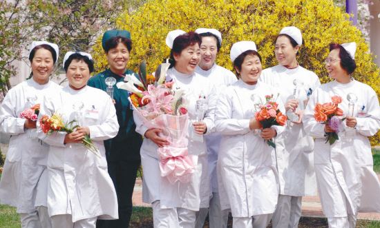 四川男护士待遇好不好？