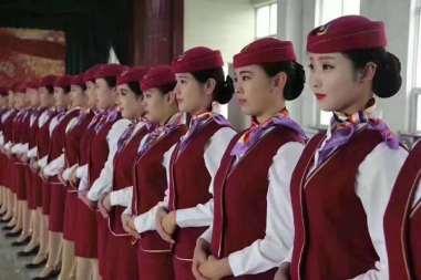 高铁乘务专业的面试难不难？
